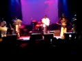 show fundo de quintal   curitiba 28/04