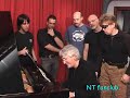 dallo studio di registrazione per terzo concerto grosso, i new trolls vogliono omaggiare i fans con una song nuova (?)