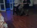 gigi e la stampella