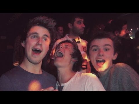 marcus - Nandos, Shopping and Clubbing !! Hope you enjoyed watching, All our Links are below: ▻ TWITTER ◅ http://www.twitter.com/pointlessBlogTv ▻ FACEBOOK ◅ http://w...