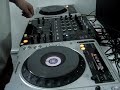 beatjuggling dubstep on CDJ beatjuggling dubstep on CDJ