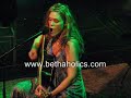 Beth Hart - Angel from Montgomery - Paradiso NYE 2008