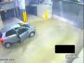 Idiota en el estacionamiento