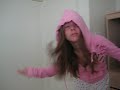 Laura\