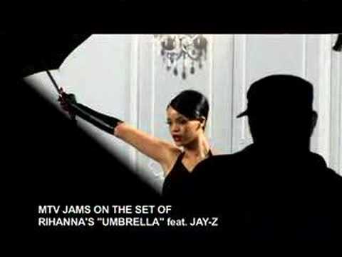 Rihanna - 