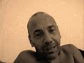 avoir tjrs le teint blafard, a force de se coucher tard....