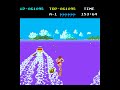 partida completa de este genial arcade de la irem corp del a�o 1983. en la decada del 80 eran muy comunes los juegos de sky acuatico desarrollados no solo para salones de maquinas si no tambien para ocupar su lugar en centros turisticos y salas de estar en los hoteles cerca del mar. este juego destaca claramente por su perfecto control (1 boton de acelerar 1 de truco) su perspectiva,sus fantasticos graficos y tambien por su bonita protagonista,una de las primeras en toda la larga historia de los videojuegos. el juego se compone de 3 clases de prueba y 2 etapas de bonus,cada clase de prueba esta dividida en 2 etapas principal y secundaria de 6 checkpoints cada una: clase b (1y2) bonus de rampa clase a (1y2) bonus de slalom clase maestra (1y2) el juego consiste en superar cada una de las pruebas en un tiempo determinado,para ello debemos esquivar todos los obstaculos como las rocas que sobresalen y tener cuidado con las boyas y rampas mal tomadas,si fallamos debemos continuar desde el ultimo checkpoint y con menos tiempo,al acabarse el tiempo game over y no hay continuacion. en ciertos lugares tambien aparecen tiburones pero si sos comida de uno de estos no hace falta aclarar que tampoco hay continuacion! el sistema de scoring es muy simple se suma el tiempo ganado al final de cada etapa,o andando de espaldas durante el trayecto,tambien se suman puntos pasando entre las boyas o saltando rampas que aparecen esporadicamente,las etapas de bonus son una jugosa fuente de puntaje  ... 