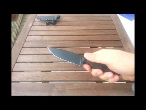 harfang - Vorstellung des neuen Fixed von Sacha Thiel, dem Harfang. Maße: Klingenlaenge: 12cm Gesamtlaenge: 23,5cm Klingenstaerke: 4,2mm Gewicht mit Kydex: 185g Gewich...