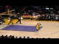 Lamar Odom Dribbles Inbounds!