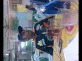 sibuk cerita pasal pengalaman dia semasa TT sioloon d restaurant ali lintas, kk sabah.