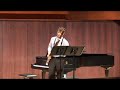 Just one fun little tune that I've played on my grad recital in Juilliard of 07. Special thanks to my teacher Frank Morelli who transcribed it for the bassoon.