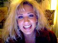 Queen of makeovers Dianne Hanks shares a fun lipstick shape personality lesson. What does your lipstick shape reveal about you? Make a comment and share what your lipstick shape is! Sharp-angled tip slant (keeps close to original slant and tip shape): ~abides by the rules ~great...