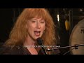 The Gates of Istanbul,The Highwayman,Never-ending Road (Amhrán Duit)A Moveable Musical Feast is a unique souvenir of Loreena McKennitt's 2007 An Ancient Muse tour and offers a rare backstage look at one of contemporary music's most interesting live performers. Through candid interviews with Loreena, her band, crew, fans and professional colleagues from the Canadian music industry, we gain insight into her career, work ethic and the artistry that has been the foundation of her remarkable musical journey. Loreena and her fellow travellers entertain us with stories of how her show 'goes up', discuss the joys and challenges of their nomadic life when 'on the road' and share their thoughts on the creative relationships they have with each other, the music and the audience.