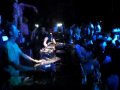 ore 2.01 track name...the sloop - hugo comincia la serata...andr� galluzzi parte in consolle...