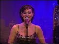 Charlotte Perrelli i \"Årets Julkonsert 2001\" Charlotte Perrelli i \"Årets Julkonsert 2001\"