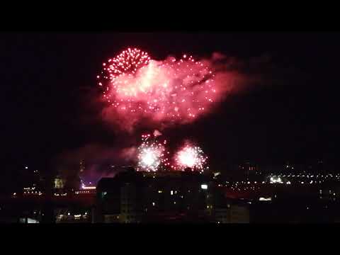 Dresden: Abschluss-Feuerwerk vom Stadtfest Canalett ...