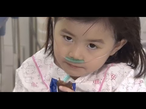 South Korea Ferry Disaster: Rescuers Save Six-Year-Old Girl, Parents Are Missing