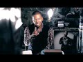 Redimi2 Es Con Dios Video and Lyrics