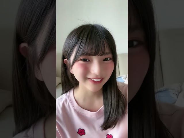 6/4 tiktokLive切り抜き｜これって見えてる？姫野ひなのパンチラ疑惑のライブ動画まとめ