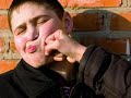 Schizophrenia is cloaked in misunderstanding and distrust. Here we discuss the symptoms and expel the myths: mental.healthguru.com