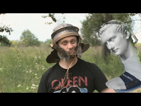 Powalony bucik - Kaligula. Historia Bez Cenzury