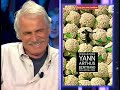 yannn arthus-bertrand, peintre officiel de la marine, pr�sente son livre : la terre vue du ciel.