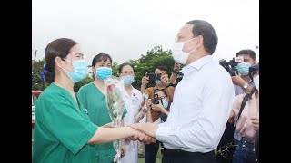 Quảng Ninh: 200 cán bộ, y bác sĩ xuất quân lên đường tình nguyện chung tay cùng tỉnh Bắc Giang và cả nước đẩy lùi dịch bệnh Covid-19
