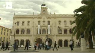 Portugal pasa el examen de la troika y recibe 4.000 millones