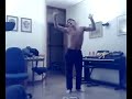 un pirla ke balla e si spoglia...molto sexy...ahim� quello su cui alla fine si getta sn io :p
