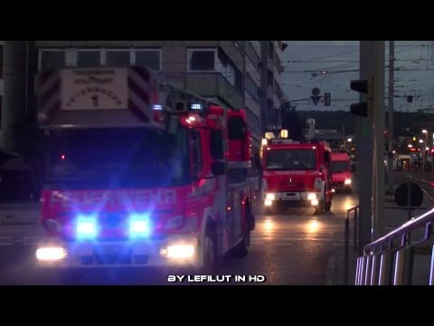 Feuer - Hier seht Ihr Kräfte der Berufsfeuerwehr Stuttgart, des Rettungsdienstes Stuttgart und der Polizei BWL auf der alarmmäßigen Anfahrt zu einem 2. Alarm (Feuer ...