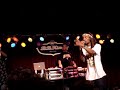 del performing at bb kings new york city 10/19/07.  rocking to the beat of 