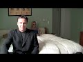 Paranormal Activity in Richard Roepers bedroom? Oh good for him!