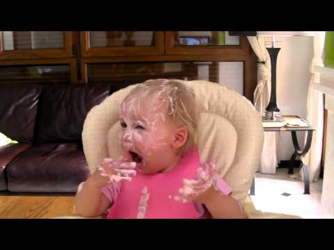 jimvwmoss - Leaving Erin alone with a yogurt for 5 minutes is not a good idea!