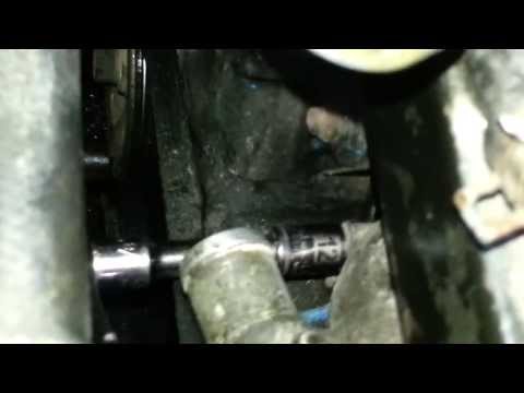 How to replace thermostat on 1999 nissan quest gxe thermostat