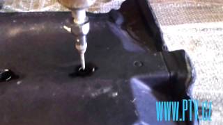 Резка композитного материала чистой водой (II)