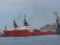 videos de La plataforma del gaseoducto de Almería sale de puerto