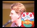 Obwohl das Lied auch als Wander und Fahrtenlied, vorwiegend bei den TV Naturfreunden, weit verbreitet ist, gehört es zur Gruppe der ArbeiterliederEs ging aus den antimilitaristischen Aktionen der Hamburger Arbeiterjugendwährend des 1. Weltkrieges hervor.Als dieSPD die sozialdemokratischeJugendorganisation 