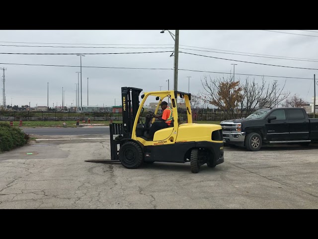 2012 Hyster Diesel Outdoor Forklift in Industrial Kitchen Supplies in City of Toronto