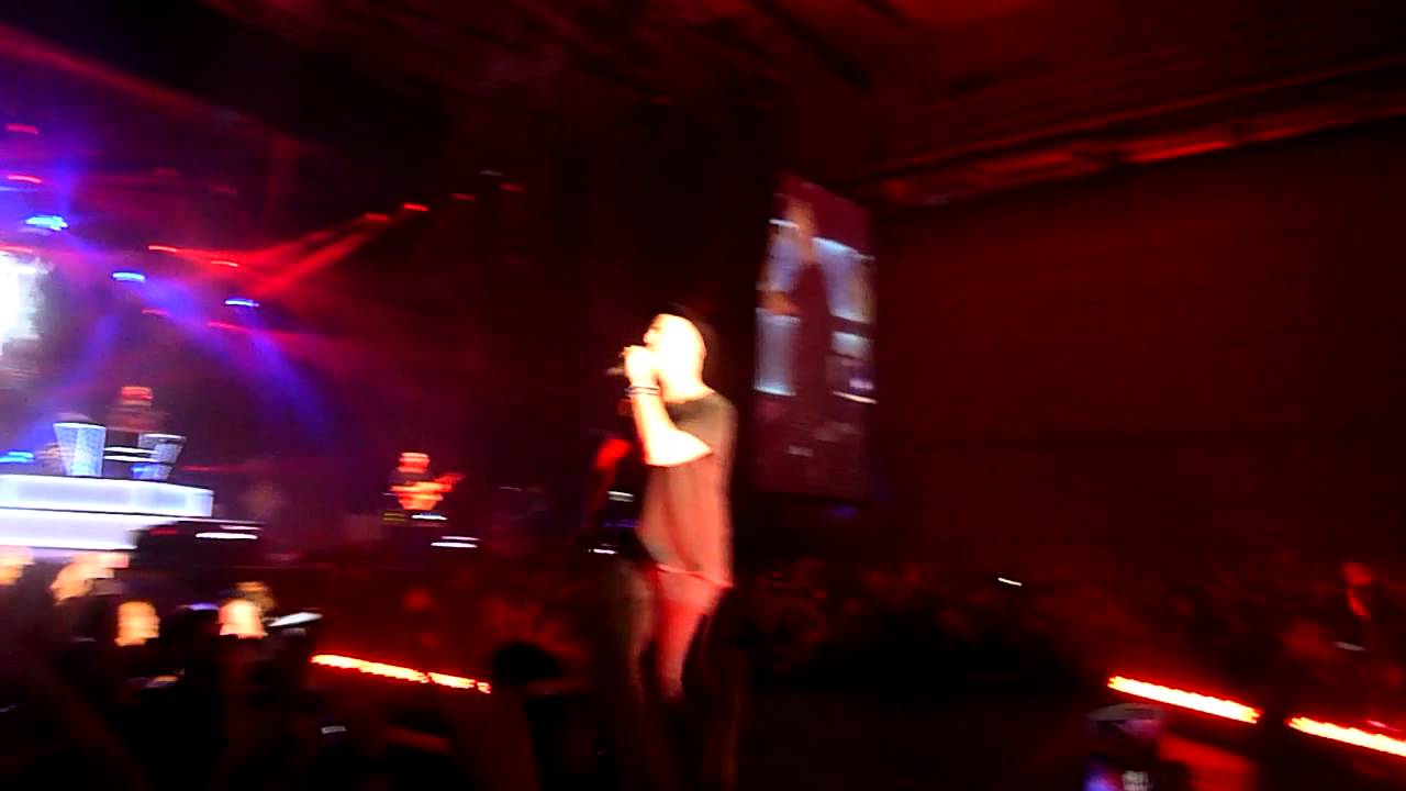 OneRepublic - Counting Stars @ Barcelona