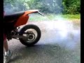Burnout con KTM exc 125 (parte2)...