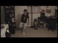 HOW TO DO THE SPONGEBOB DANCE