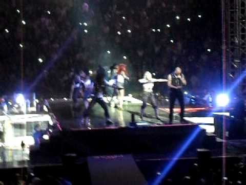 Wisin & Yandel @ Opening (intro) & Abusadora @ Plaza De Toros (Mexico) (2011)