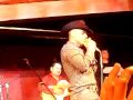 ESPINOZA PAZ EN EL CLUB LA BOOMSOLO UN DIA
