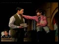 prezenszki benj�min,soproni gyerekek,a jeles tanul�,
soproni gyerekek:
nyilas mih�ly: prezenszki benjamin, kalm�r gergely
doroghi sanyika: wagner krist�f, n�meth m�ty�s
orczy: kov�cs bal�zs, suluman d�vid
gimesi: n�meth zolt�n, helmeci benjamin
b�sz�rm�nyi: n�meth bence, oravecz ferenc
s�ndor mih�ly: mozsolits andr�s, etzl edg�r
t�k marci: szokodi zolt�n, barasits d�niel
tannenbaum: bartus gerg?, kis d�vid
csics�: vir�gh �ron
szegedy: pint�r �rmin
p�terfi: deli p�ter
simonfi: horv�th erik
andr�si: anghelyi zolt�n

l�ny szerepl?k...:
csig� izabella,
csig� nikoletta,
pavl�czki adrienn, (eni)
jank� veronika,
f�bi�n zs�fia,
ors�s eszter,
galk� patr�cia

feln?tt szin�szek...
igazgat�: nagy g�bor
valkay tan�r �r: mik� istv�n
gy�res tan�r�r: gy?ri p�ter
sarkadi tan�r �r: lakl�th alad�r
b�thory tan�r �r:
s�rdy zolt�n
istv�n b�csi, pedellus: zsolnay andr�s
nagy �r, �regdi�k: boros zolt�n
lisznyai �r: s�vegj�rt� �ron
doroghyn�: sajg�l erika
viola kisasszony: keresztes ildik�
bella kisasszony: r�r�si anita
t�r�k n�ni:szab� anik�
t�k�k b�csi: keresztes j�nos
t�r�k j�nos: hiss zolt�n
ilonka: csonka hajnalka
p�salaky �r: makay s�ndor
gazdasszonya: simon andrea
rend?r�k: horv�th tam�s, mad�r tam�s
nagy �r bar�tj?je: ambruzs klaudia
lisznyai �r bar�tn?je: t�bi m�rta

rendez? �r:pincz�s istv�n
rendez?asszisztens: simon andrea
igazgat� n? / jelmeztervez?:-darvasi ilona