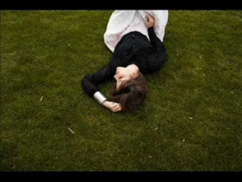 Odett - Hanyatt (2011)