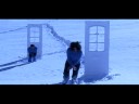 Proyecto Fondart 2004, Area Danza.Coreografía e Interpretación: Mauricio Barahona / Daniela CeaRealización Audiovisual: Carlos Dittborn - Rodrigo VenegasHipotermia es una reflexión en torno a lo vulnerable que es el ser humano. Dos sujetos que están muriendo congelados deliran con un espacio cerrado, cobijado. Tres espacios son los que se usan para presentar esta obra, una montaña con nieve, una casa antigua y bajo el agua. La progresión de danza, imagen y música los muestra sucumbiendo ante el frío. Estreno: Marzo 2005.