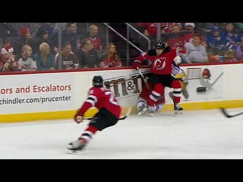 Video: Hall crushes Zuccarello to set up Moore's goal on Lundqvist