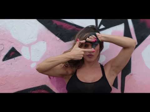 Lola Ponce