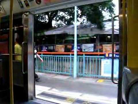 港鐵(前九鐵)輕鐵505線(列車騙號1094)列車開門及關門