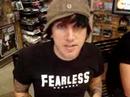 shawn from alesana saying hi to frankie.